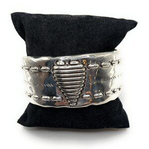 Brighton Heart Hinged Bangle Bracelet - 5316
